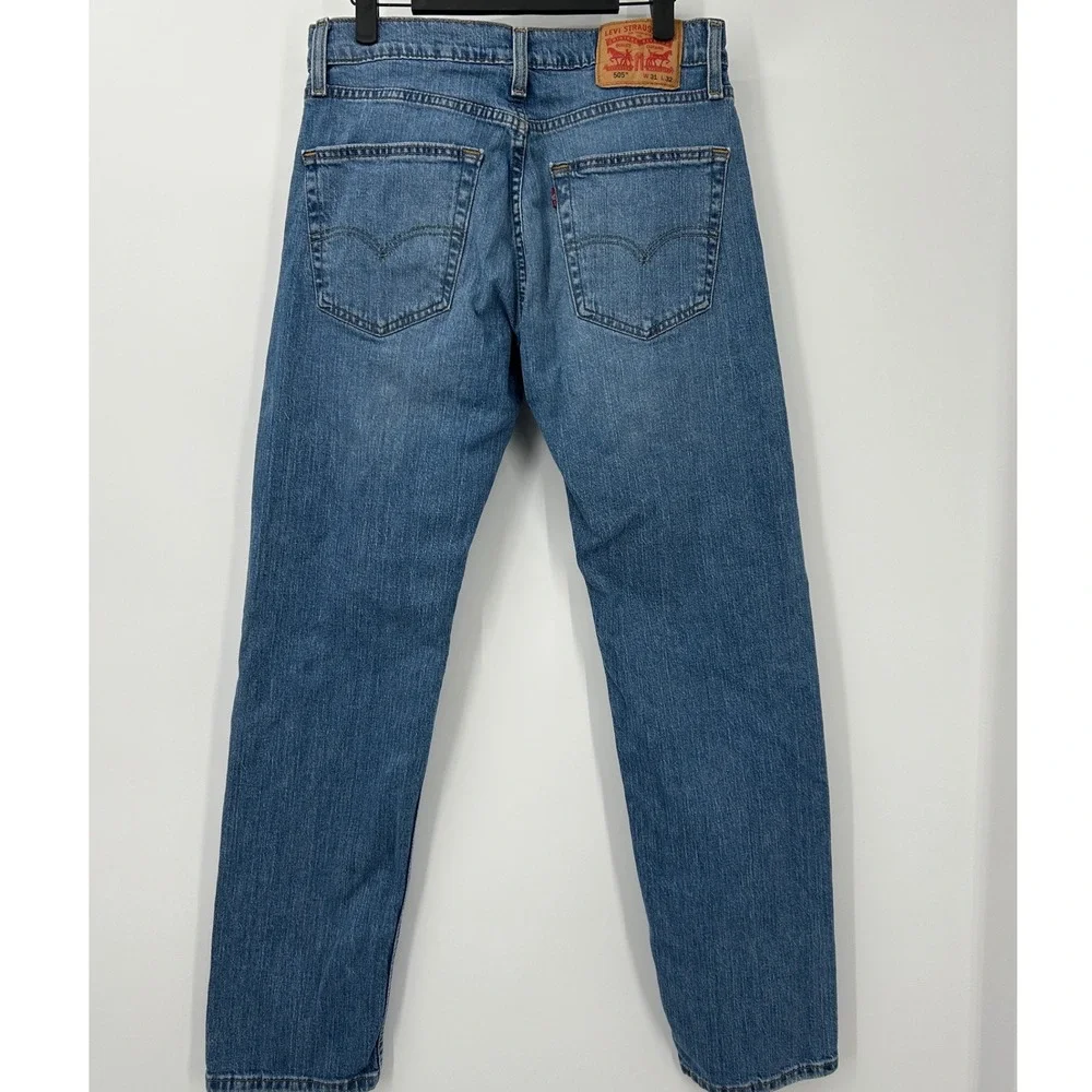 Levis levis 505